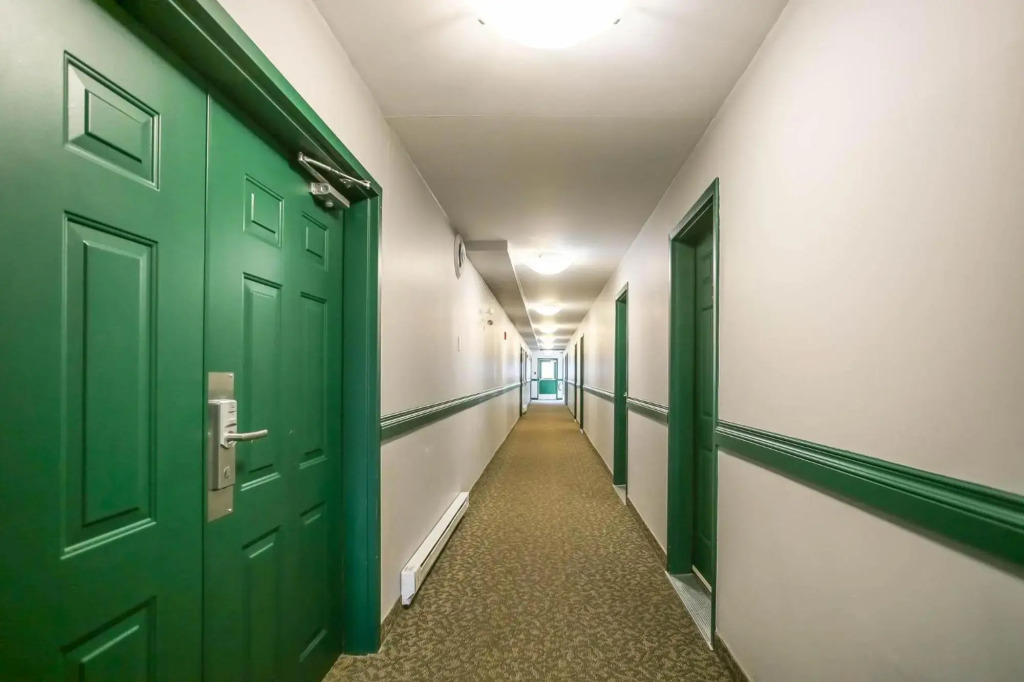 Altona Hotel