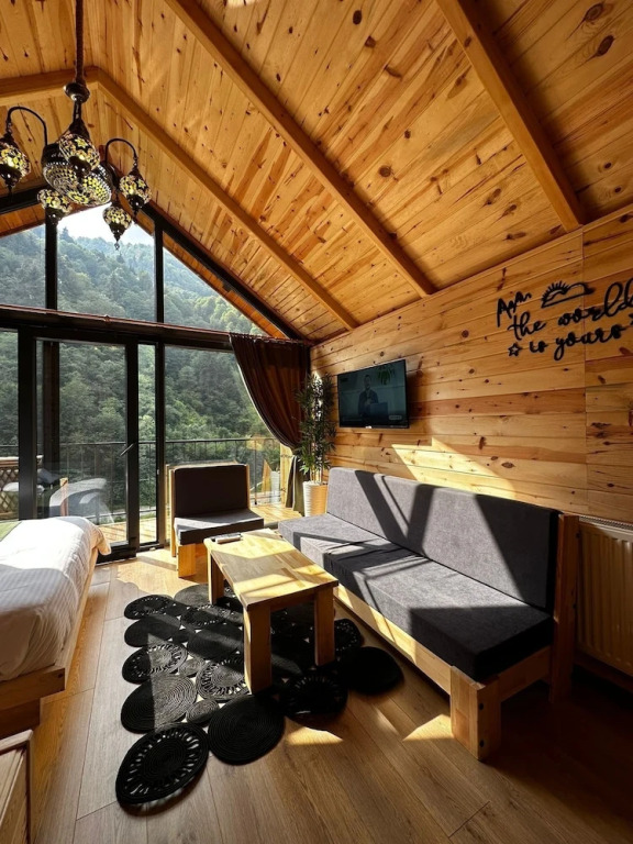 HiraBungalov