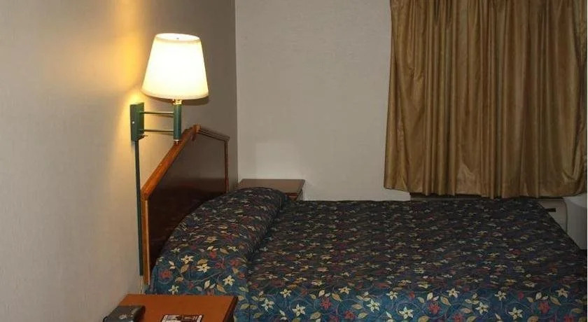 Emerald Inn