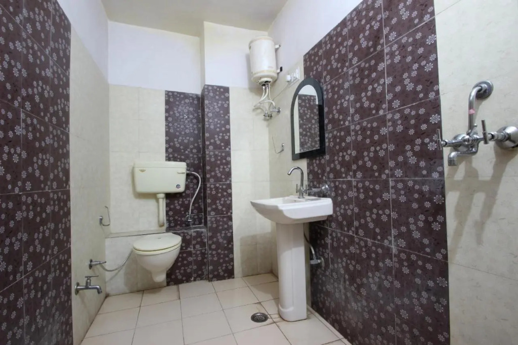 Hotel Raghuraj Palace