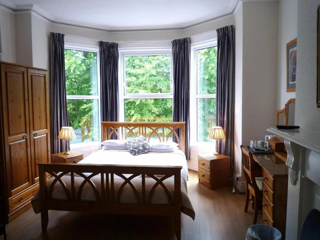 Pearl Court Guesthouse