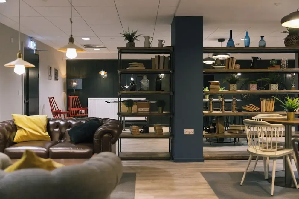 For Students Only - George Street in Glasgow - walking distance to High Street Station