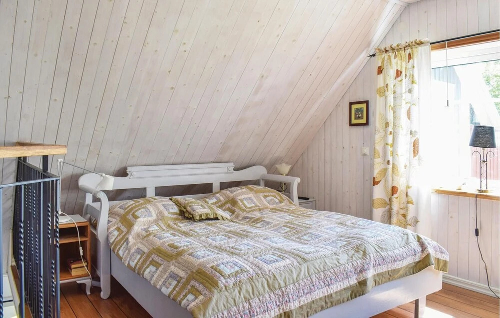Cozy Home In Munka-Ljungby