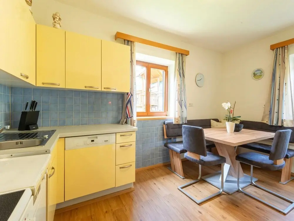 Apartment in Piesendorf Near Ski Slopes