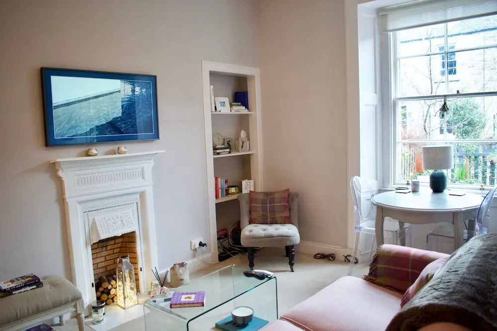 Traditional 1 Bedroom Stockbridge Home