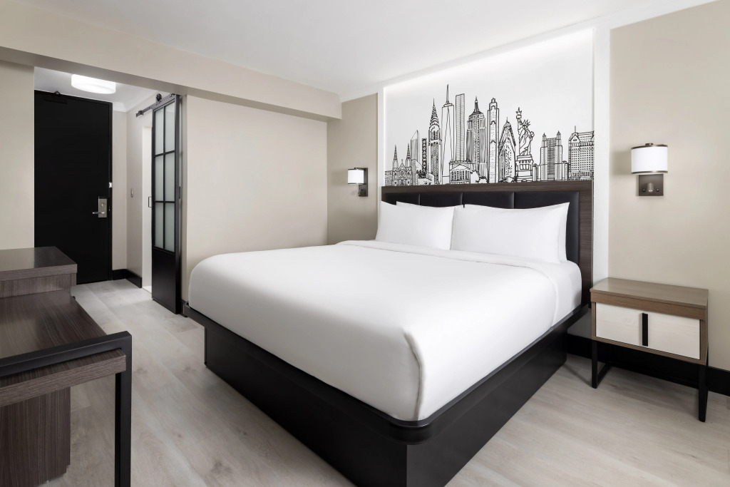 The Manhattan at Times Square Hotel