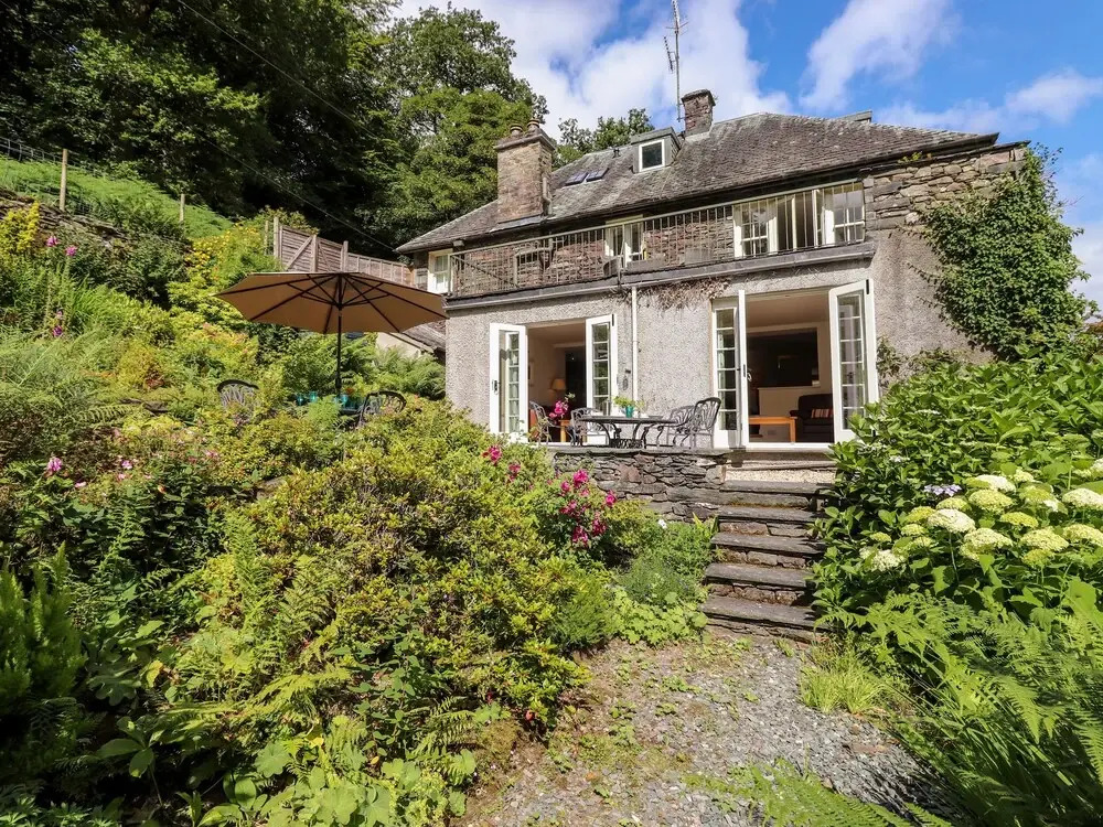 Huntingstile Lodge