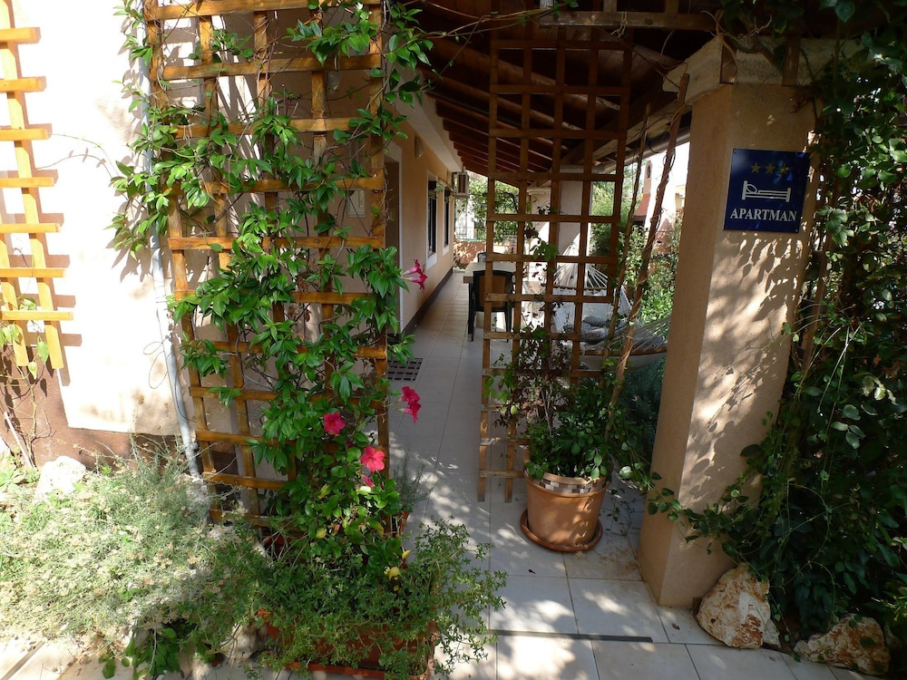Apartment for 3 Persons With Beautiful Terrace