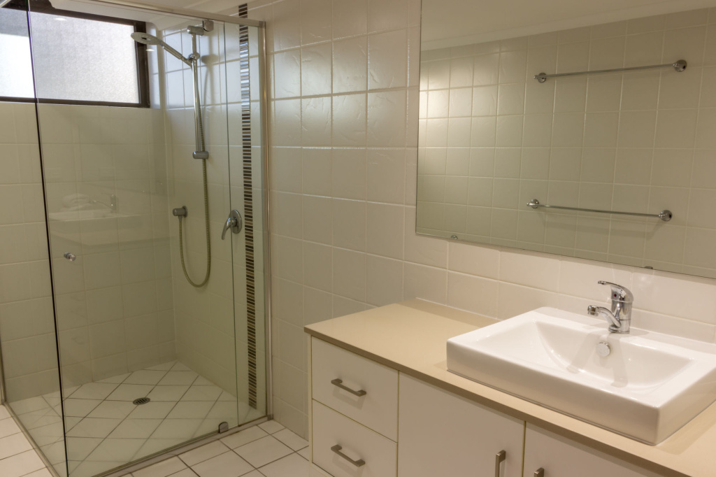 Windward Apartments
