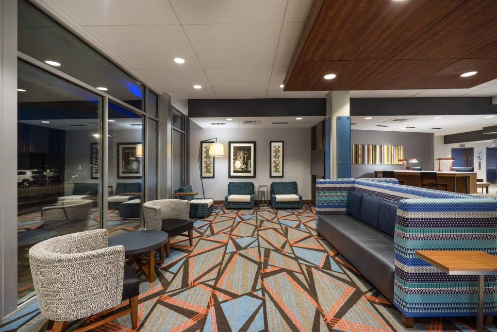 Holiday Inn Express & Suites Greenville SE - Simpsonville by IHG