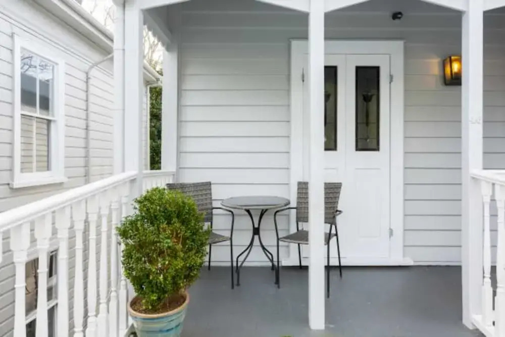 Light-filled Renovated Villa Walk to Ponsonby Road