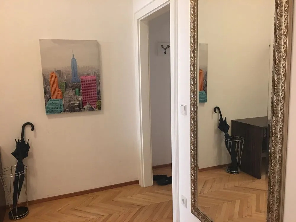 Heart of Vienna Opera House Studio