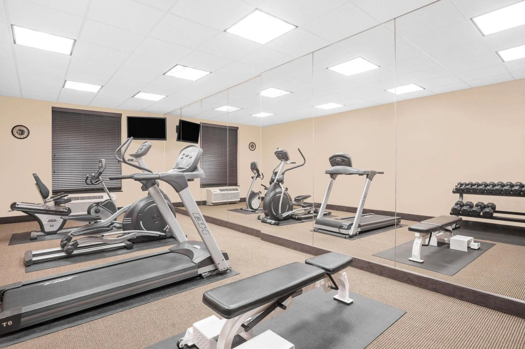 Holiday Inn Express - Gulfport Beach by IHG