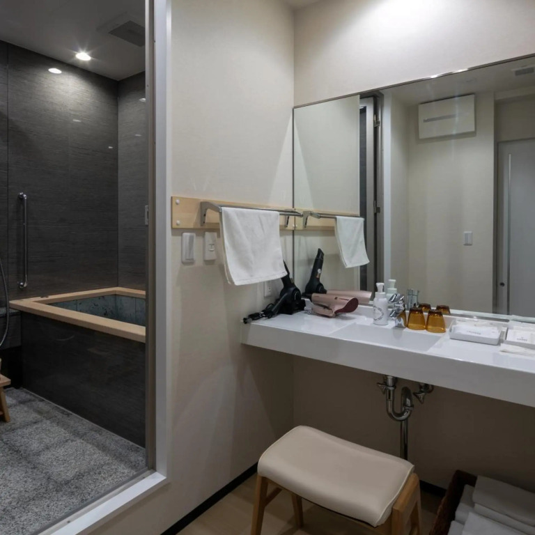 Randor Residence Susukino Suites