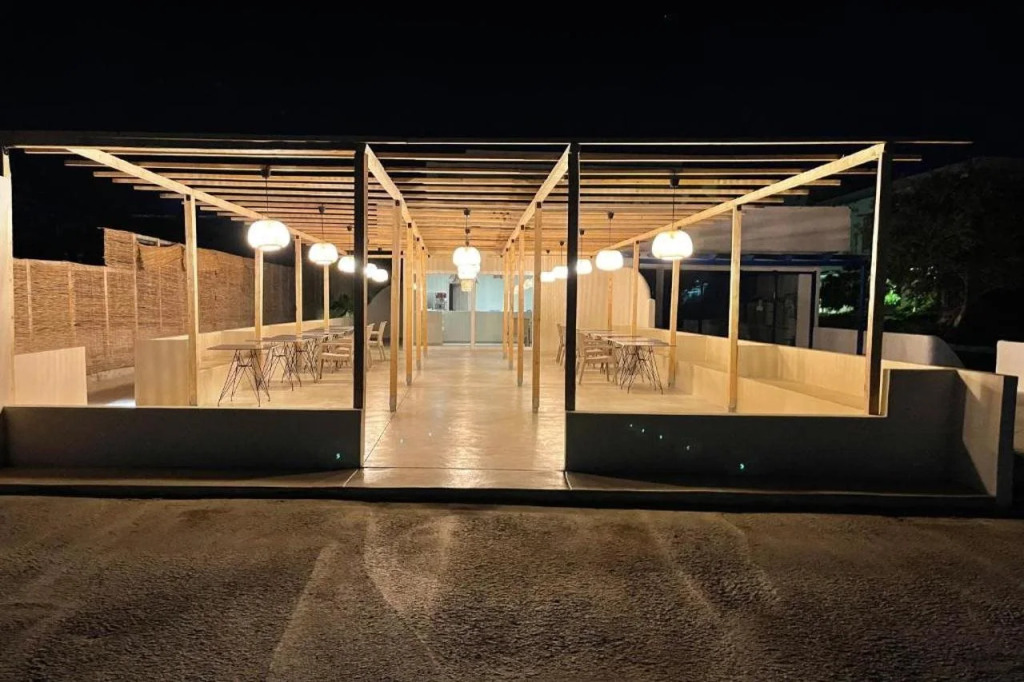 Atma Beach Rooms & Suites