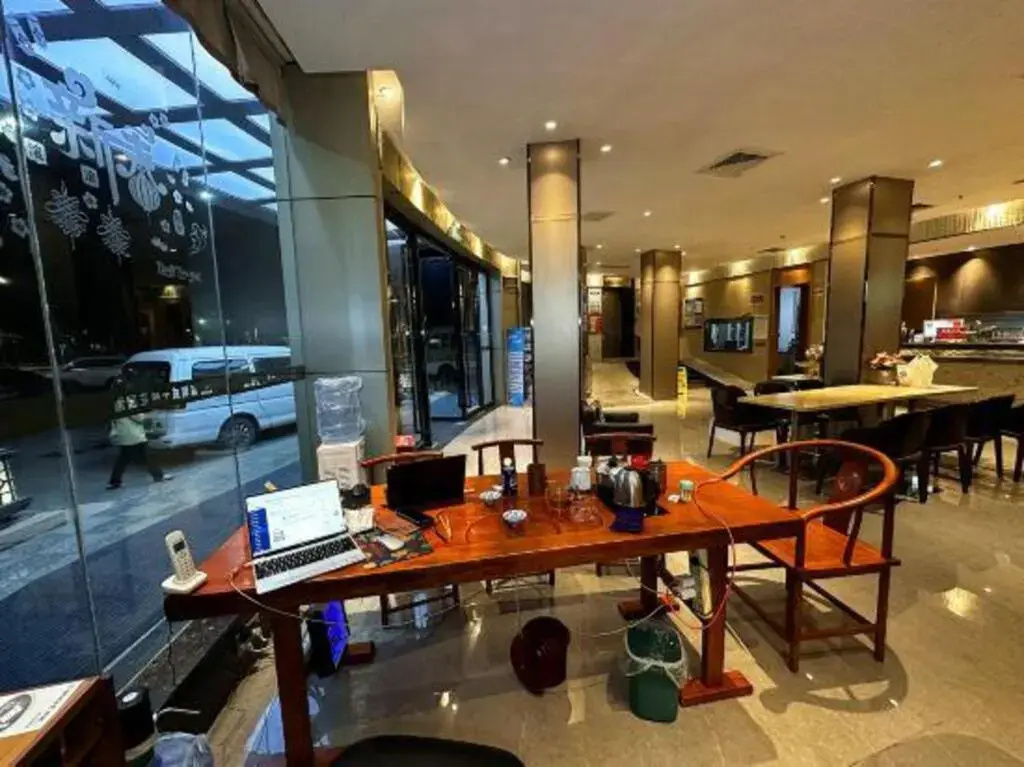 Weston Hotel