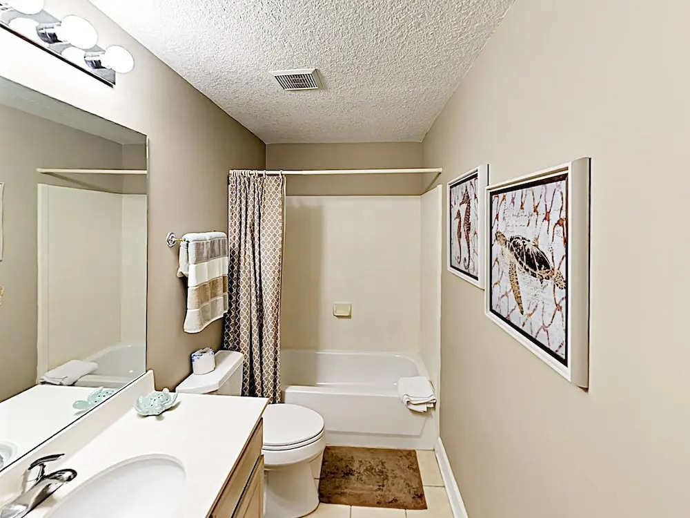 New Listing! Beachfront Bliss W/ Boundless Views 3 Bedroom Condo