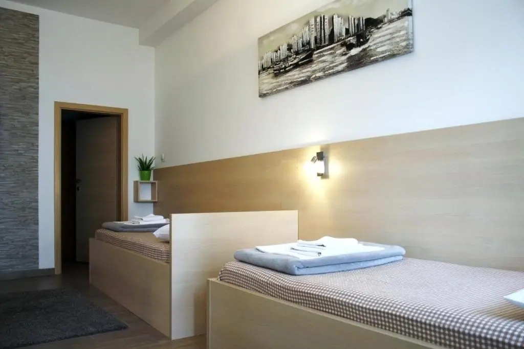 Rooms Fitea