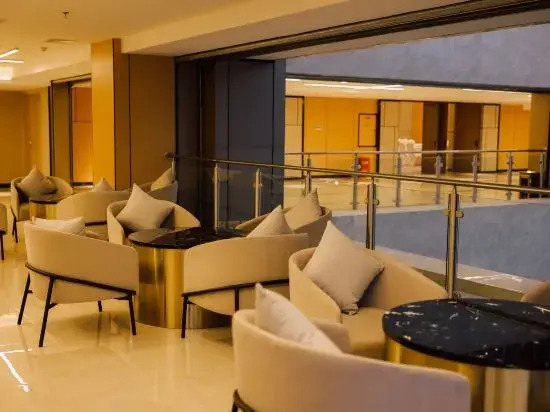 Neijiang International Hotel（Sports Center store）