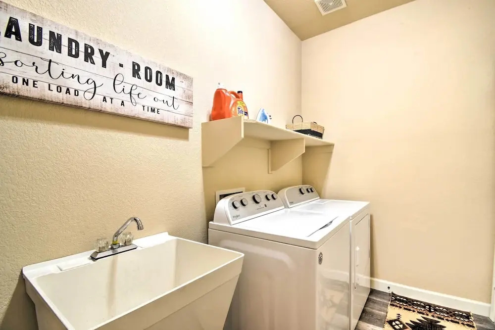 15 Mi to Dtwn: Avondale Home w/ Pool & Yard