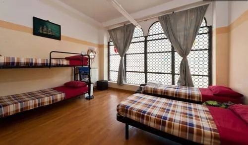 Walking Street Hostel Pisa