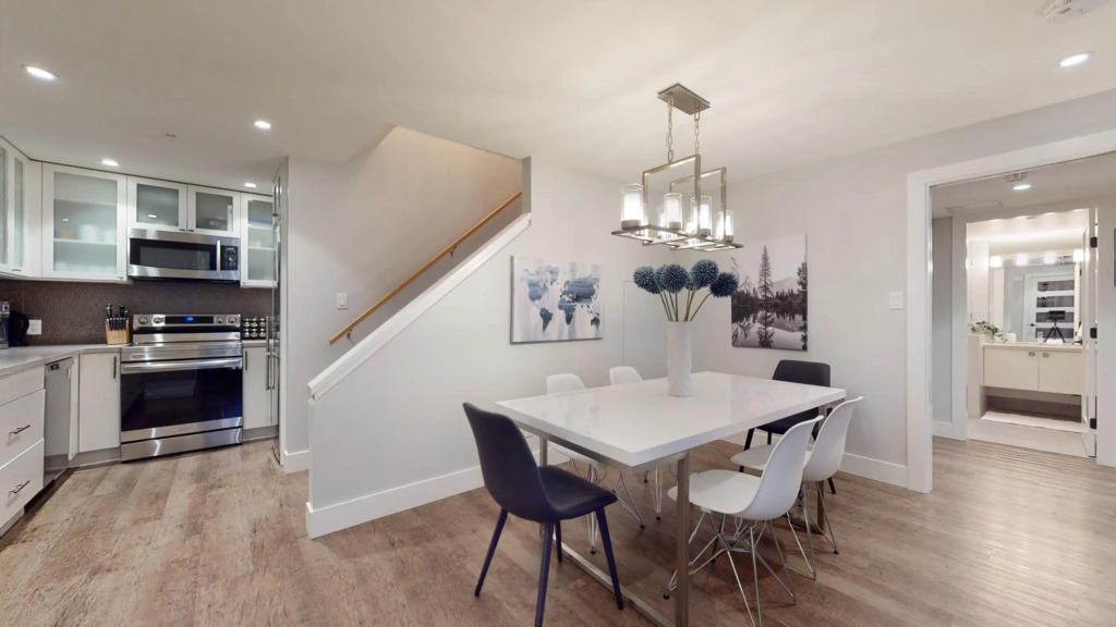 2BR Renovated Townhouse in Benchlands by Harmony Whistler