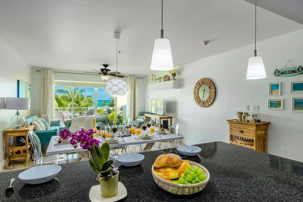 2BR 3BA Condo on Eagle Beach w Amazing Amenities
