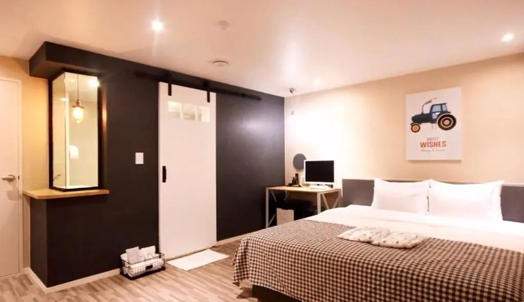 Vins 70 Hotel