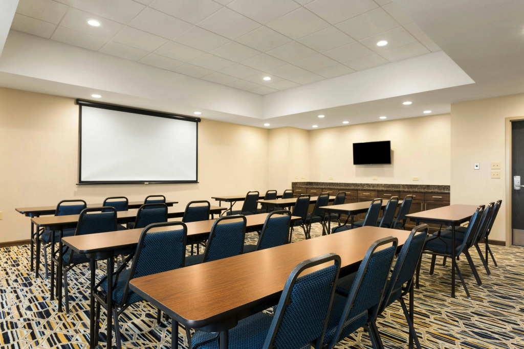 Hampton Inn by Hilton Kennewick at Southridge