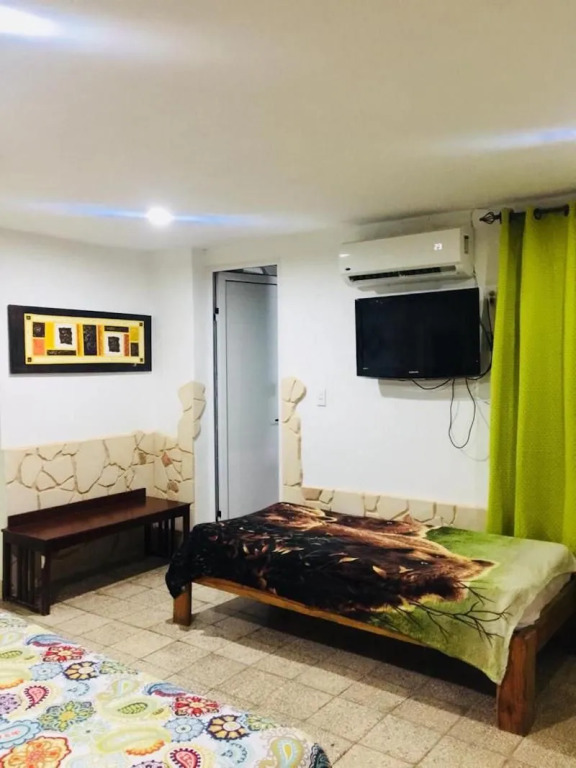 Hostal Bandera