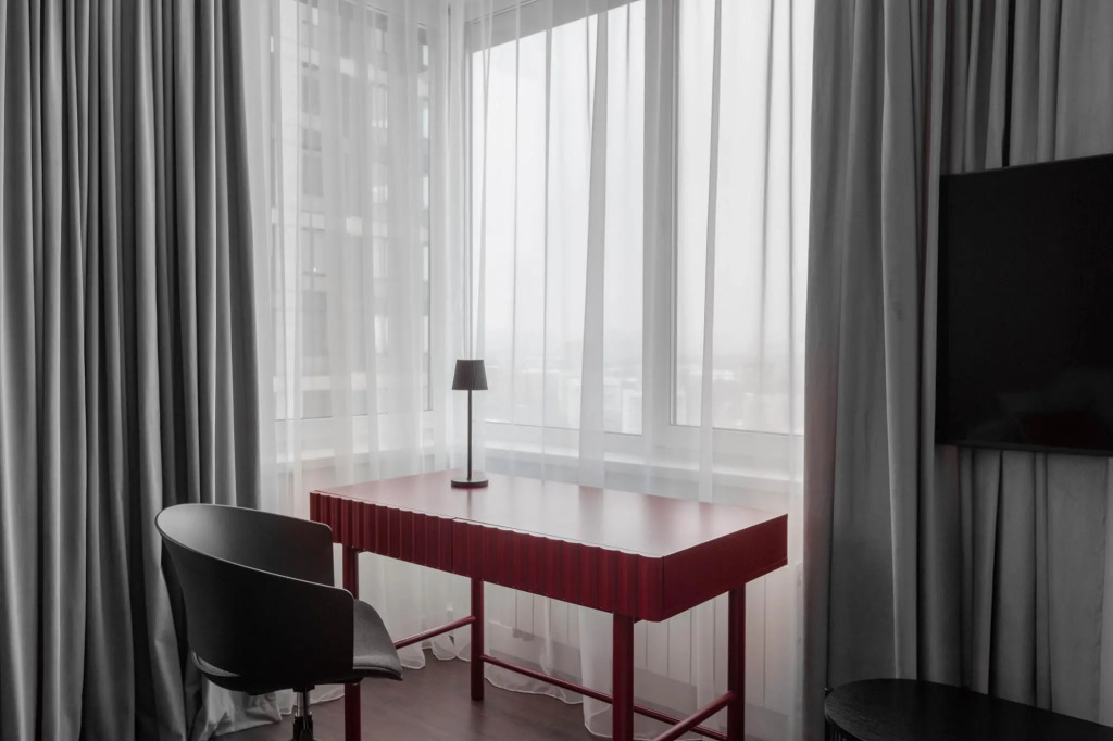 RIVA Apartment Burgundy Suite