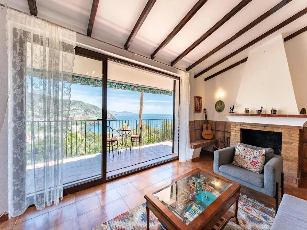 Faros Sun Beach & More in Almunecar