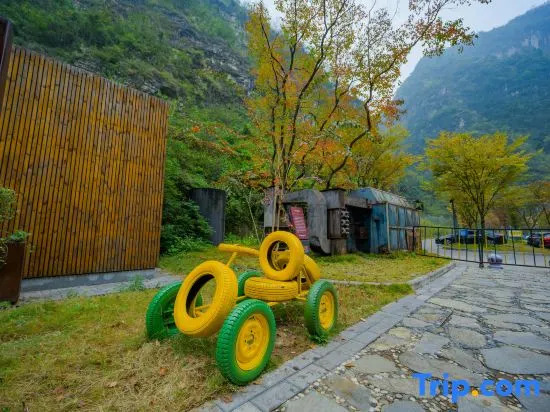 809 micro Resort Town Hotel