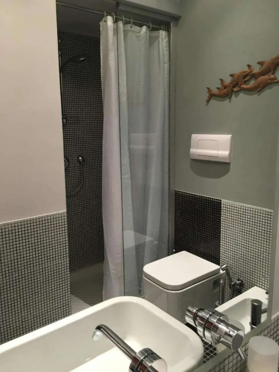 Two Sisters Suites