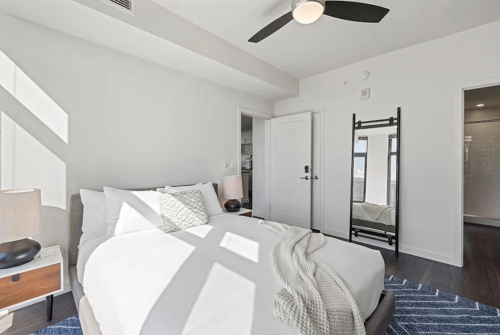 Global Luxury Suites in Ballston