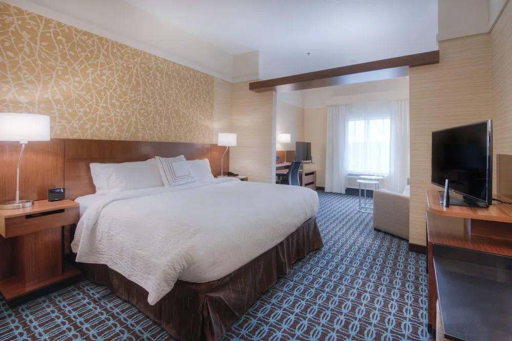 Fairfield Inn & Suites by Marriott Charlotte Airport