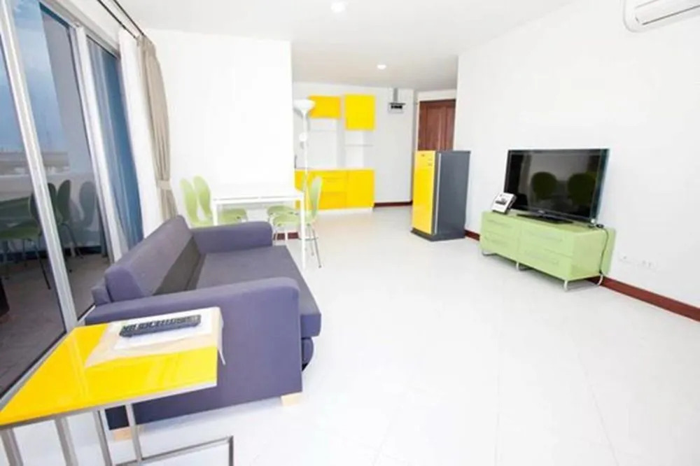 Baan Salin Suites