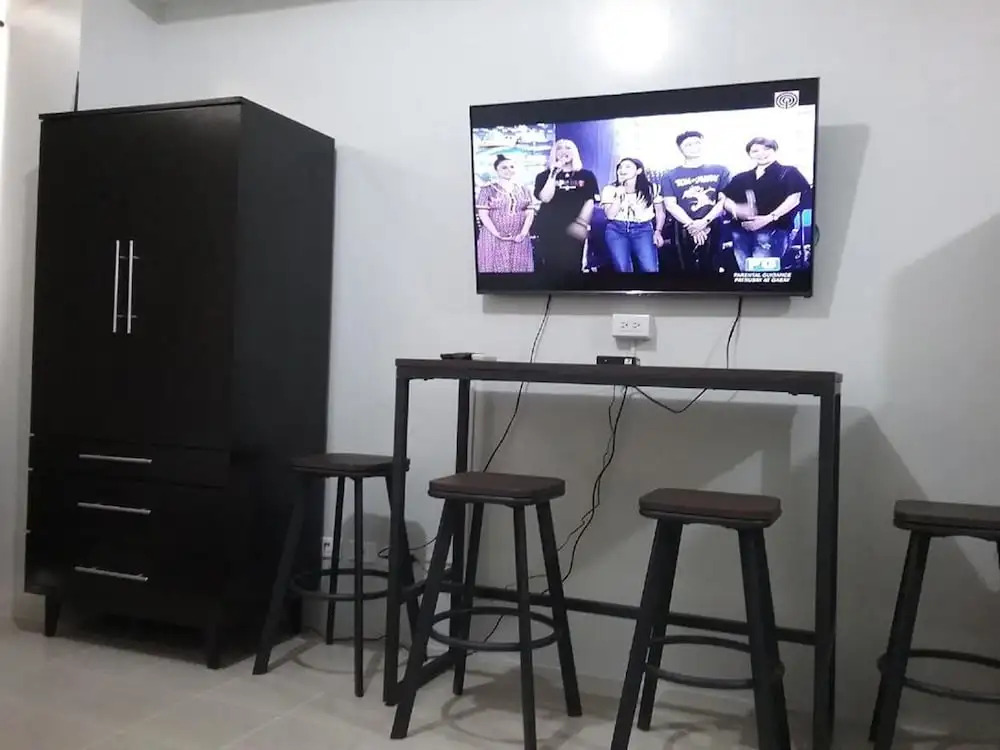 Pioneer Woodlands Condominium