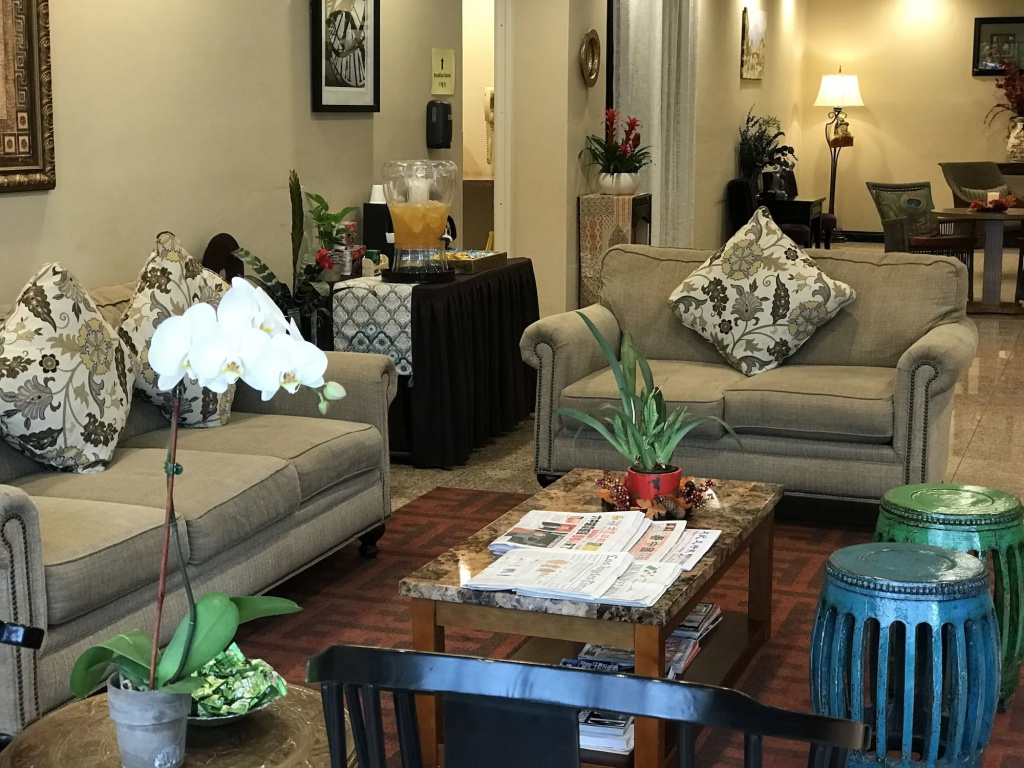 GreenTree Inn & Suites Los Angeles - Alhambra - Pasadena