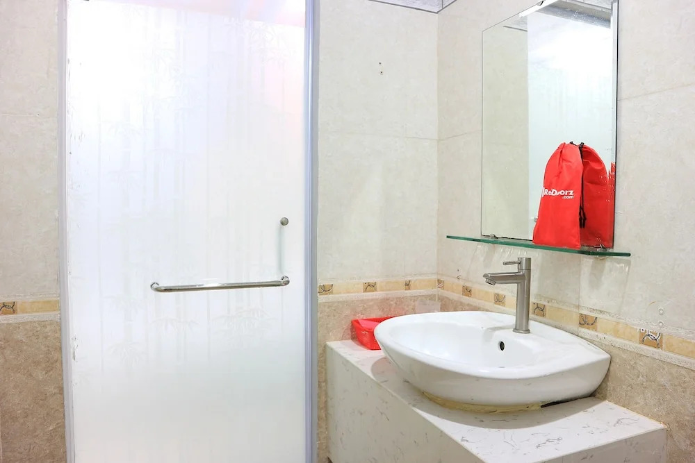 Reddoorz Near Khu che xuat Tan Thuan
