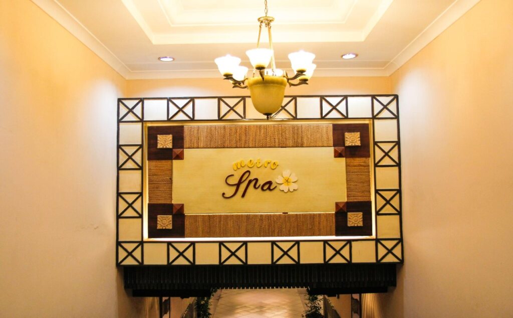 New Metro Hotel