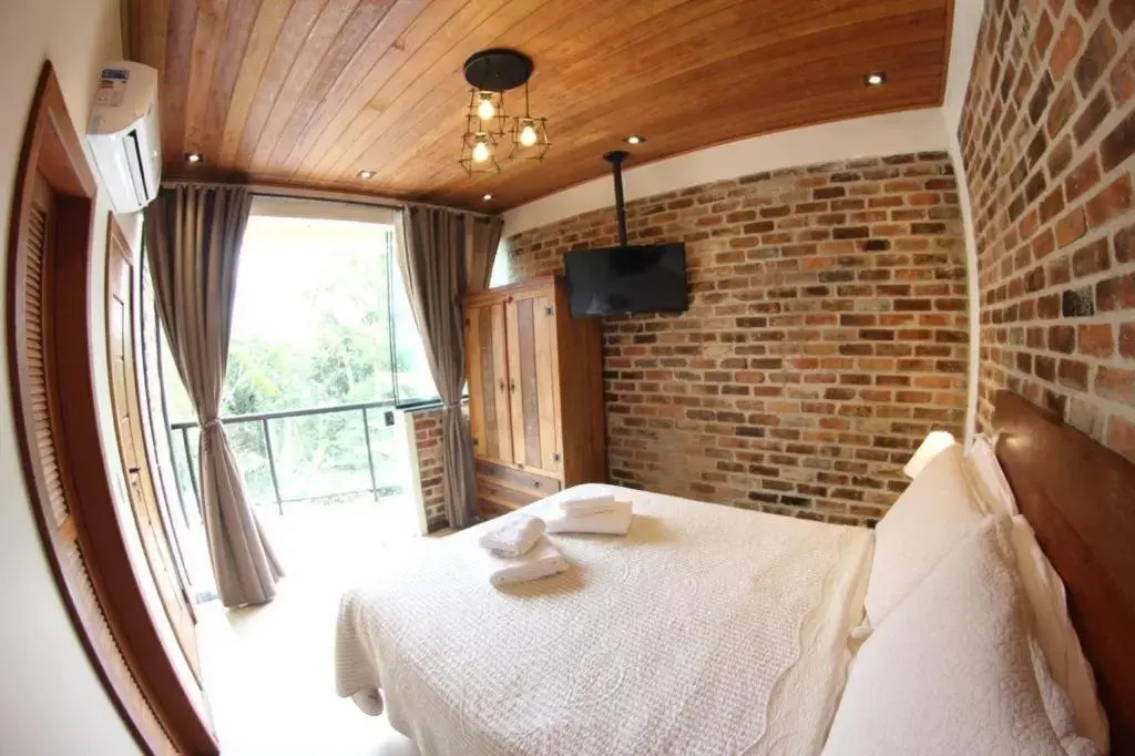 ATLANTIC FOREST ROOM
