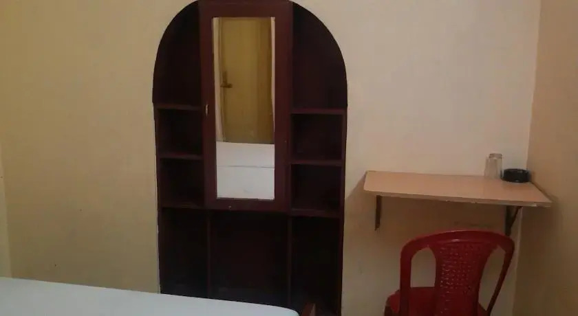 Kailas Inn