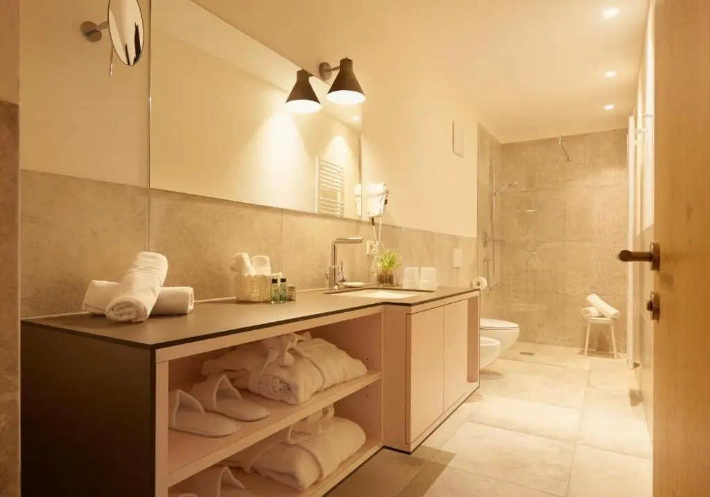 Historic Hotel Bircher B&B Apartments near Sterzing