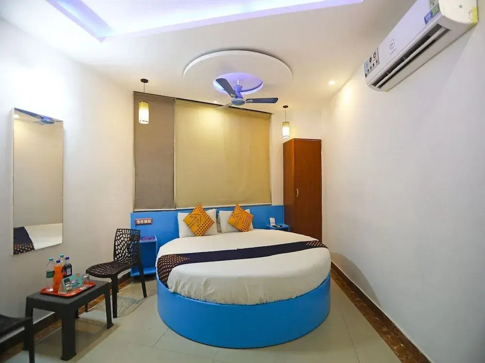 Hotel Deluxe Inn