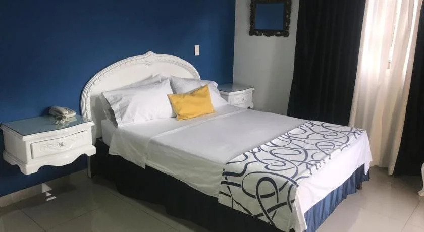 Hotel Suite Santa Rosa