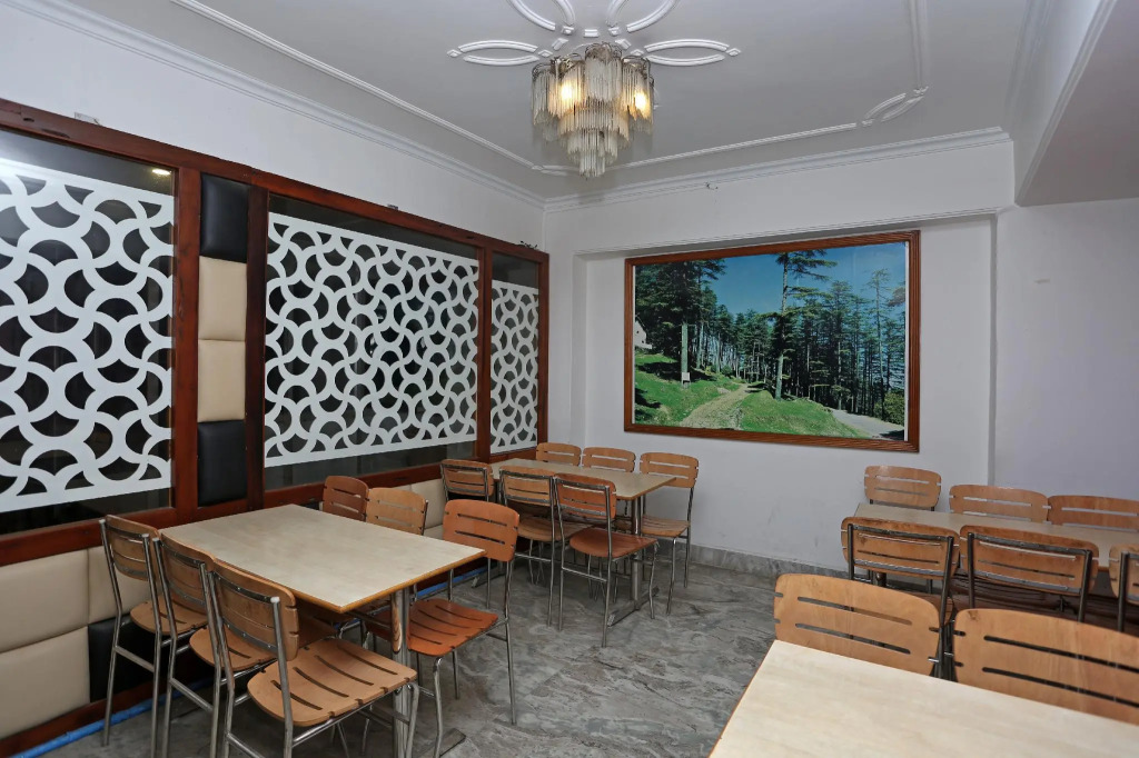 OYO 899 Dwaper Hotel