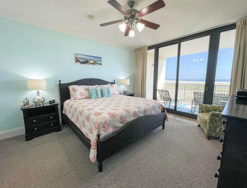 220 Holiday Isle 220 by ACP