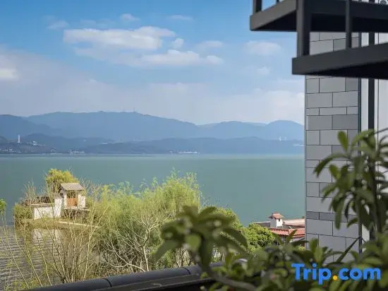 Xinlai・Erhai View | Shine Seaview Sunrise Resort & Guesthouse (Erhai Caicun Wharf Branch)