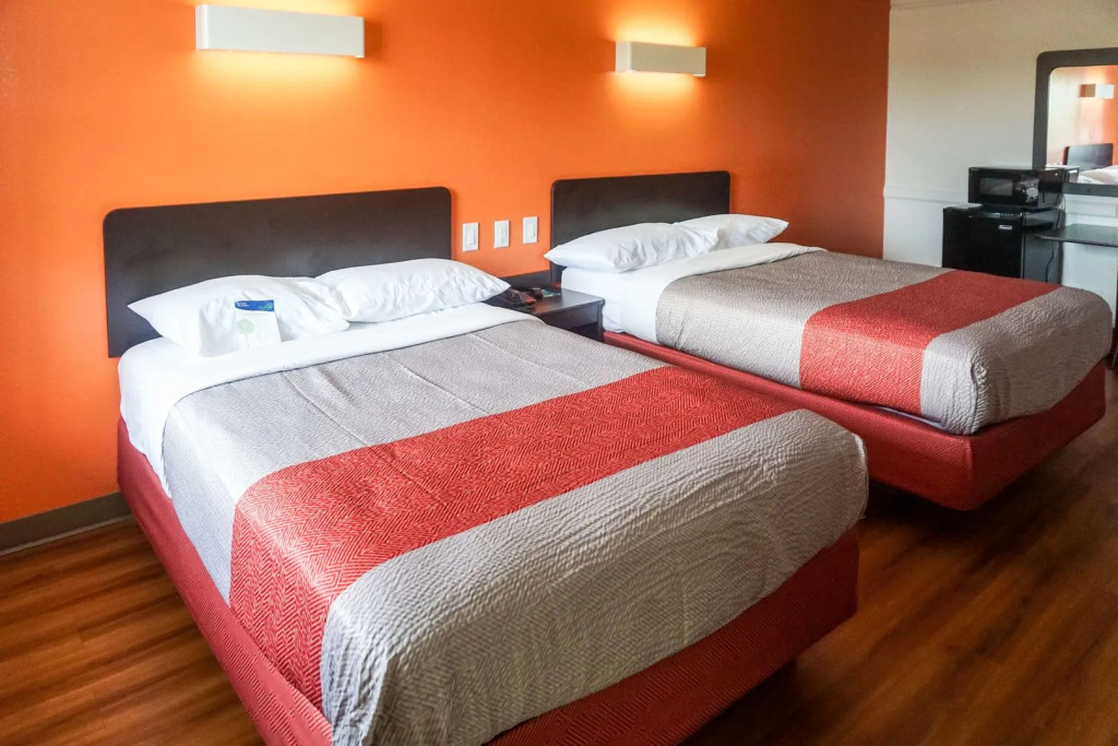 Motel 6-Euless, TX - DFW West